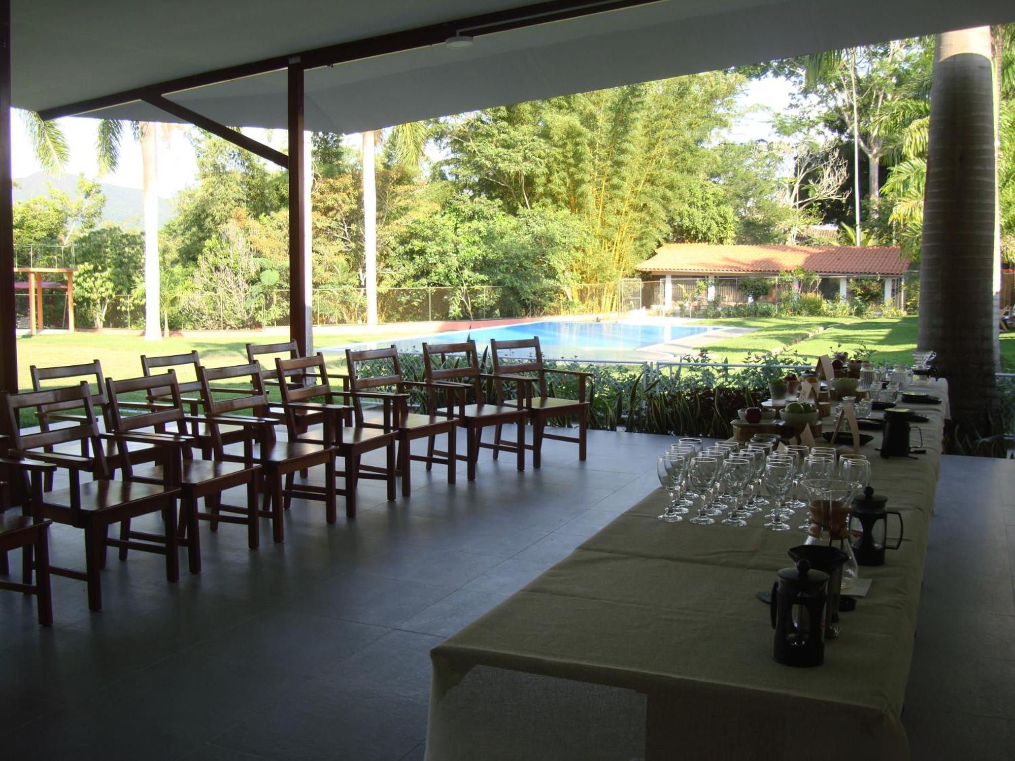 Altavista Casahotel - Asociado Casa Andina Moyobamba Extérieur photo