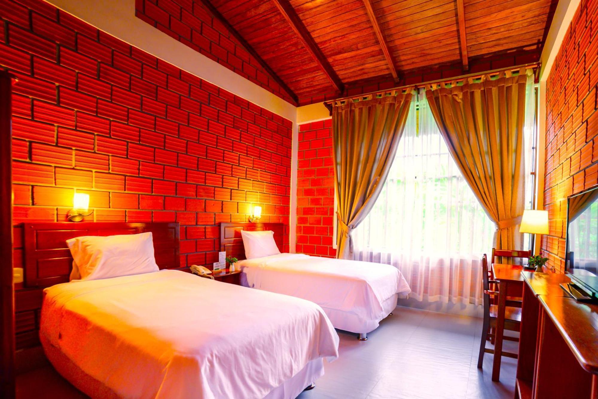Altavista Casahotel - Asociado Casa Andina Moyobamba Extérieur photo
