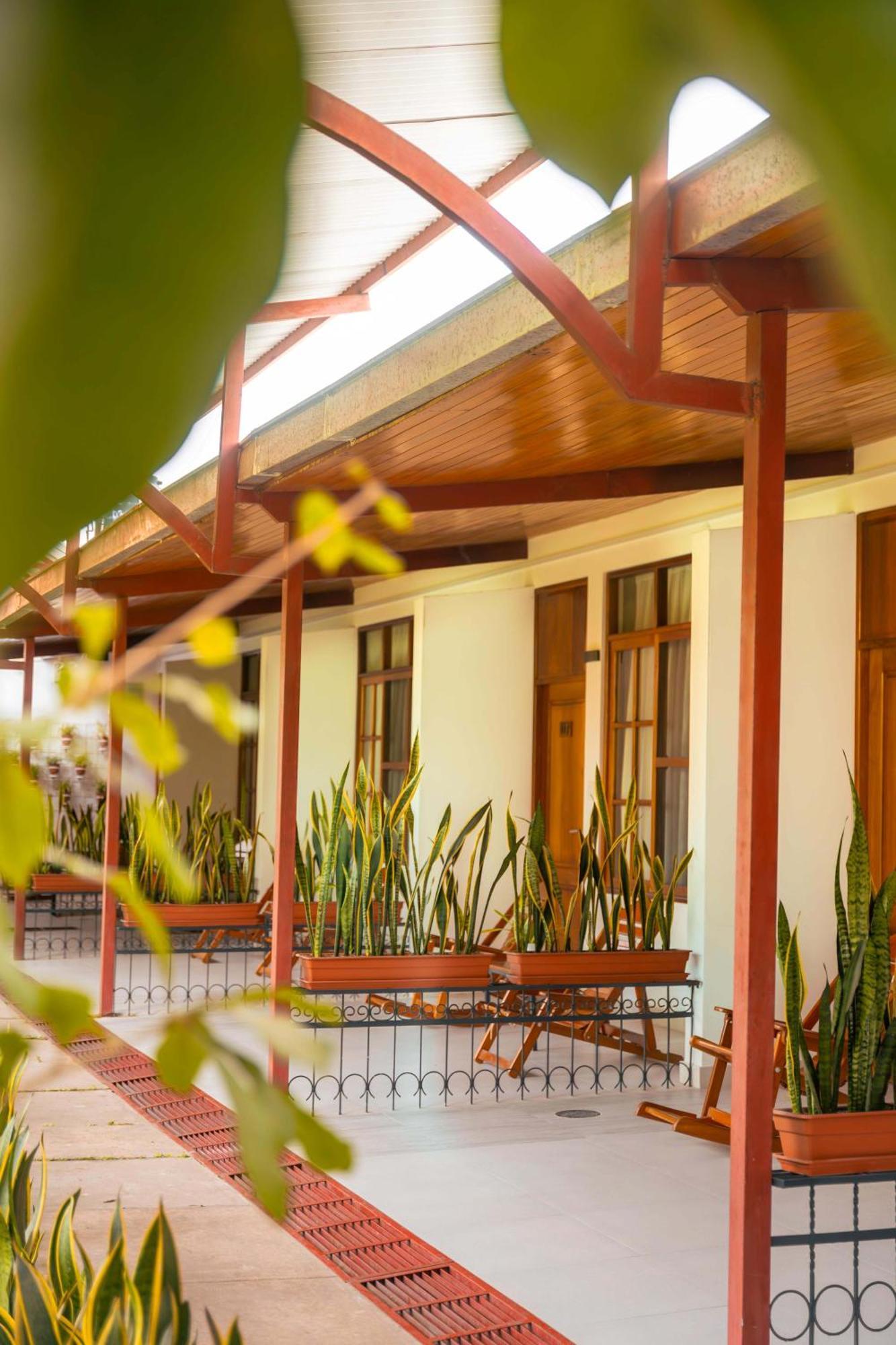 Altavista Casahotel - Asociado Casa Andina Moyobamba Extérieur photo